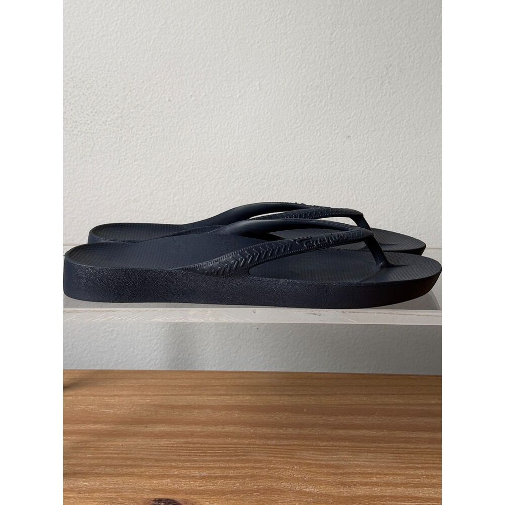 Size 6 Women's Archies, Arch Support Flip Flop ARCHFLIP-NAVY NWOT - Picture 4 of 6